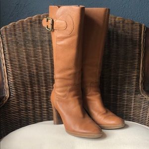 Gorgeous Franco Sarto Camel Pebbled Leather Boots